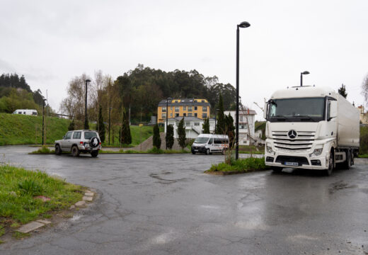 O goberno local levará a pleno a ordenanza de estacionamento e pernoita de autocaravanas